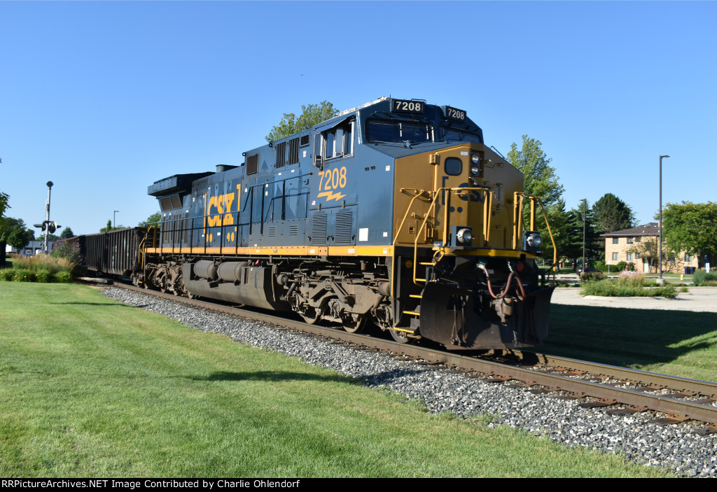 CSXT 7208